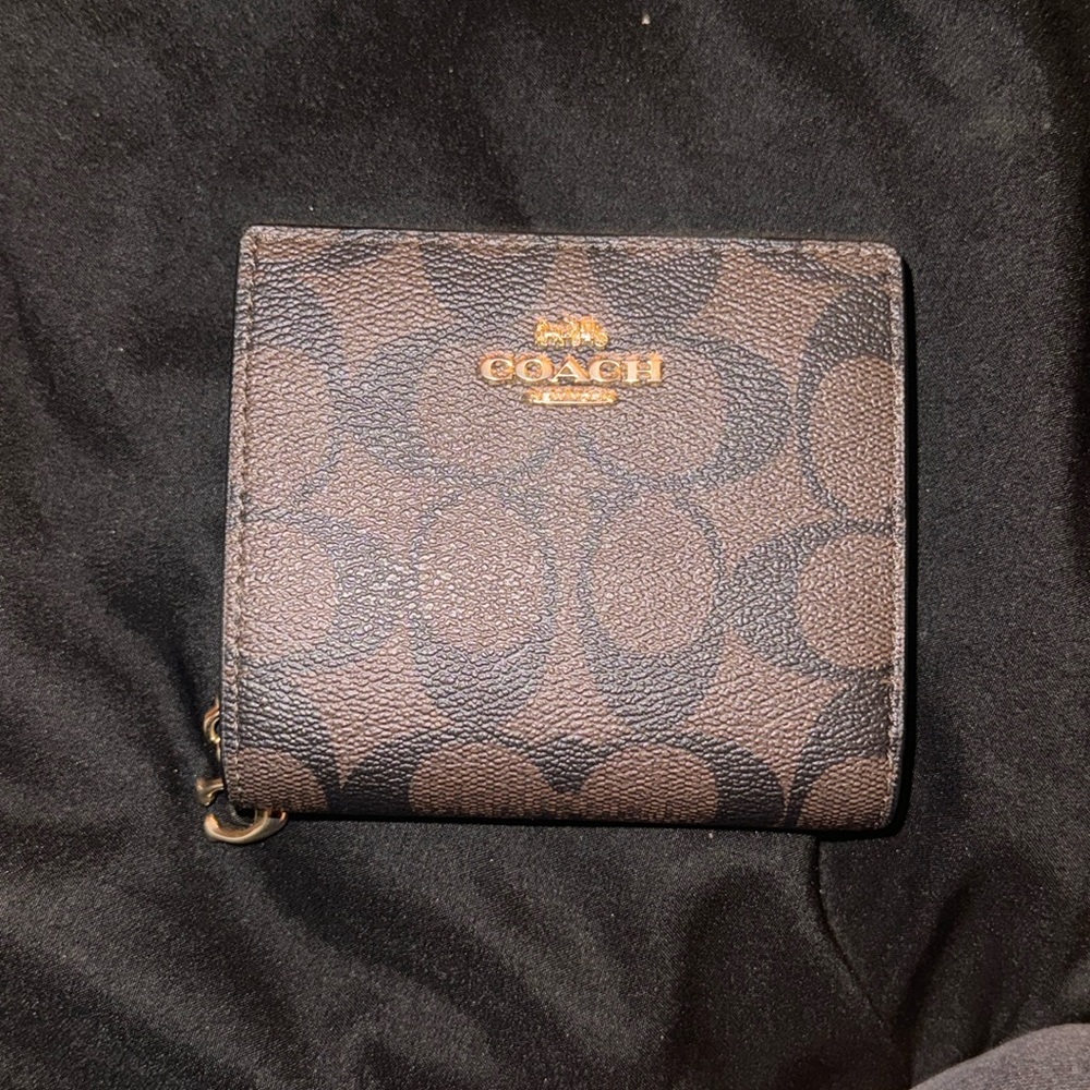 NWT coach wallet.